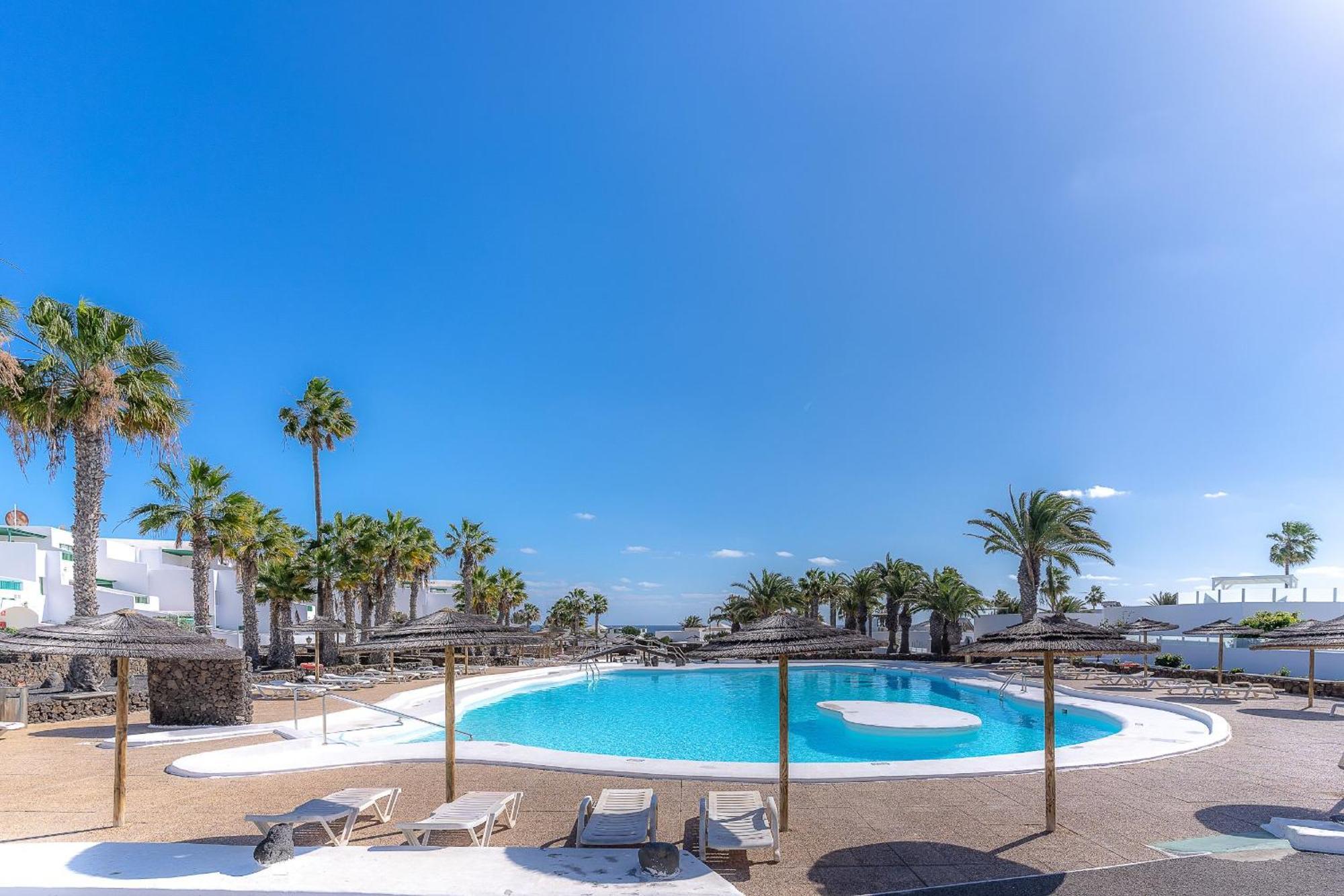 Fantastico Apartamento Con Terraza Y Vistas Al Mar Costa Teguise Exterior foto